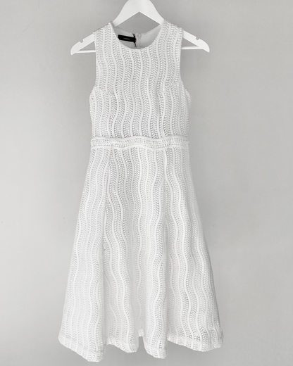 White dress geometric lines